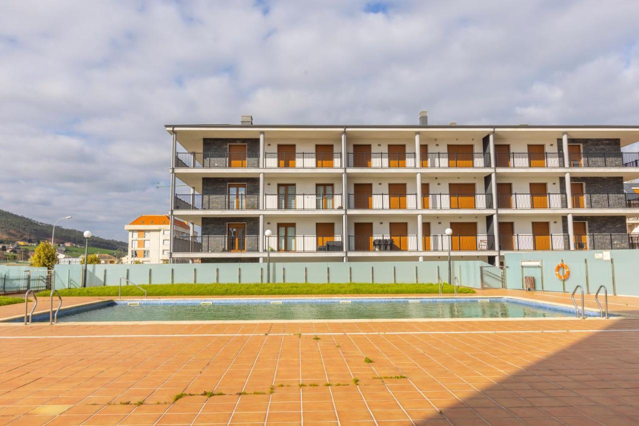 Apartagal-Playa De Llas, Foz Exterior foto